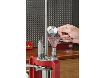 Hornady Pulverfüllmatrize mit Trichter für Lock-N-Load Presse