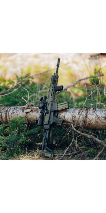 Swampfox Warhorse 1-6x24 FFP LPVO Zielfernrohr - MIL-Absehen, rot beleuchtet, 34 mm